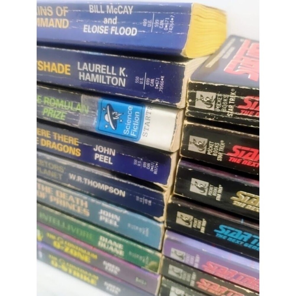 HUGE VINTAGE 90’S STAR TREK NEXT GENERATION 26 CT PAPERBACK BOOK LOT - Picture 5 of 11